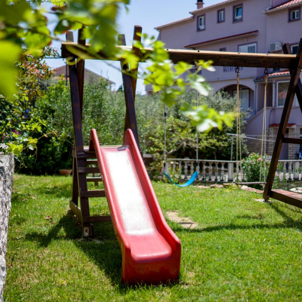 Zora Suites, Zora Suites Lopar